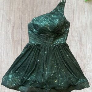 Green One-Shoulder Sparkle Dress